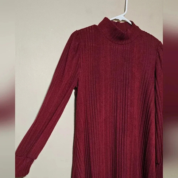 Maurices Red Ribbed Hacci Mini Dress Women's Size Medium Soft Stretch Knit Comfy - Picture 3 of 7